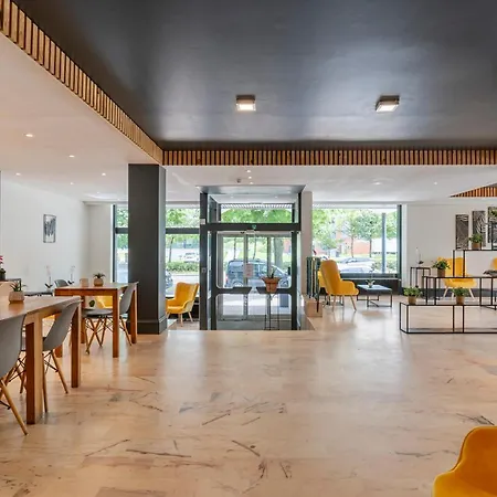 In - Value Brussels South - Comfort - Twin Guest house Sint-Genesius-Rode